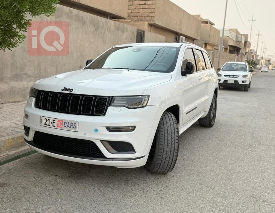 جيب جراند شيروكي